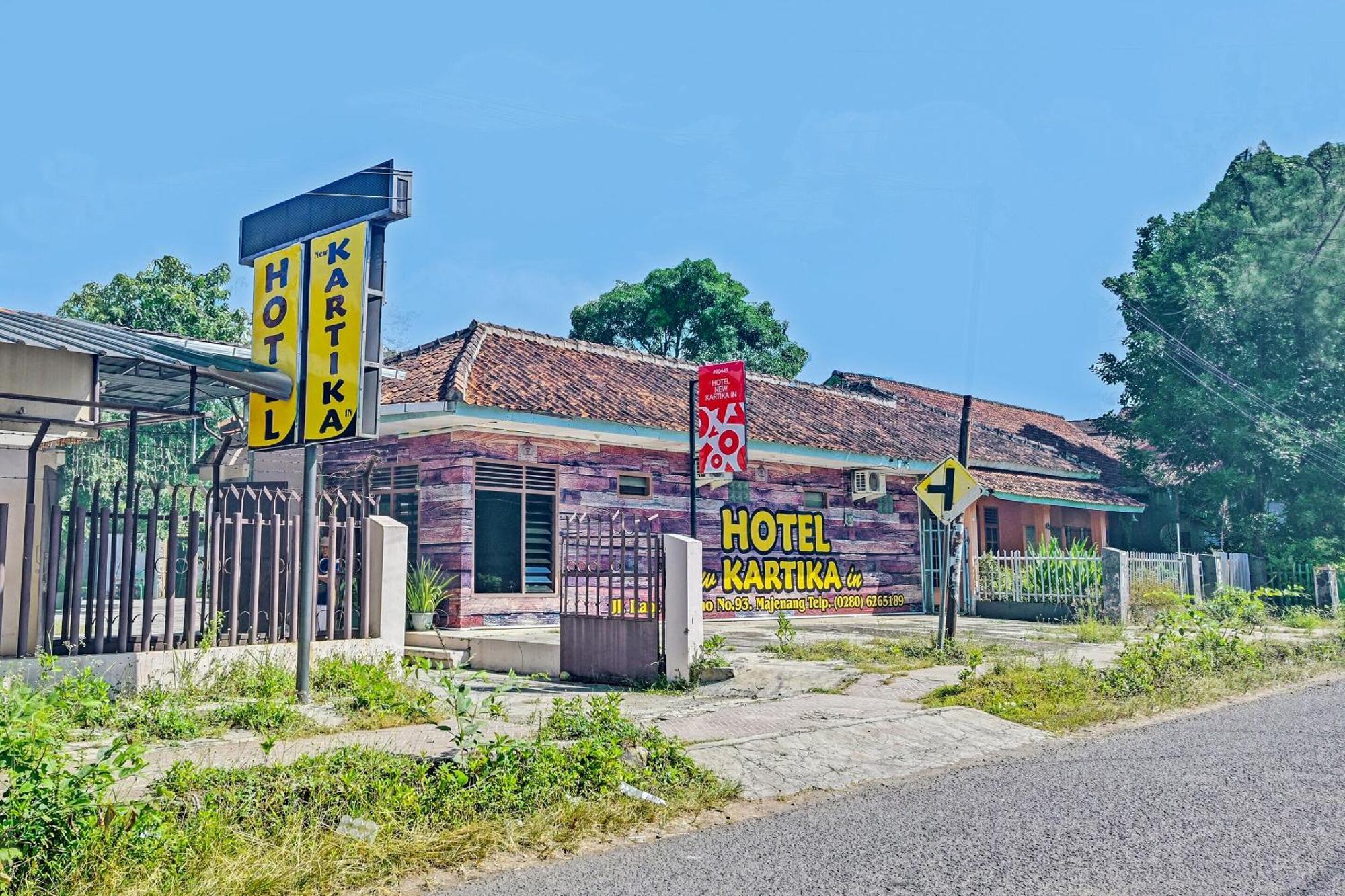 Oyo 90443 Hotel New Kartika In Cilopadang Kültér fotó